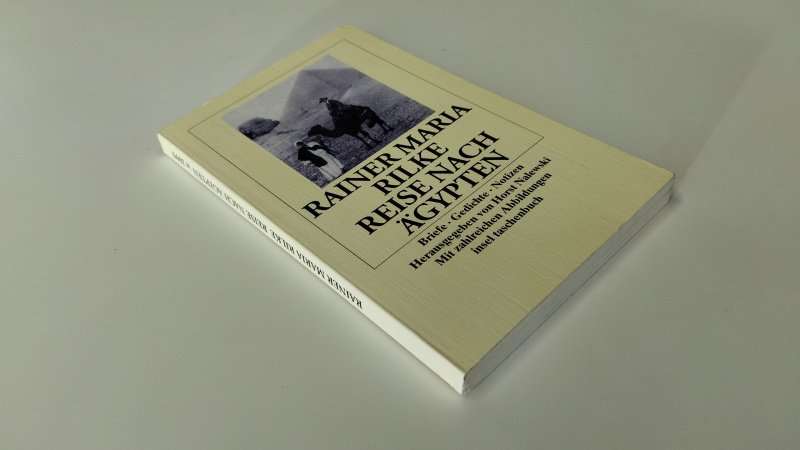 Tweedehands boek: Reise nach Ägypten. Briefe, Gedichte, Notizen van auteur Rainer Maria Rilke - Duitstalige paperback. In goede staat. Kaft heeft lichte gebruikssporen. Pagina’s zijn netjes en schoon. Ex libris stempel voorin.