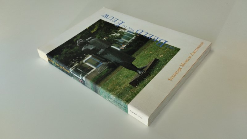 Boek met de titel: Het Beeld van de eeuw.