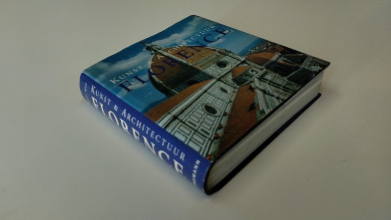 Tweedehands boek: Kunst & Architectuur Florence van auteur Rolf C. Wirtz - In goede staat. Nederlandstalige hardcover. Kaft heeft lichte gebruikssporen, pagina’s netjes.