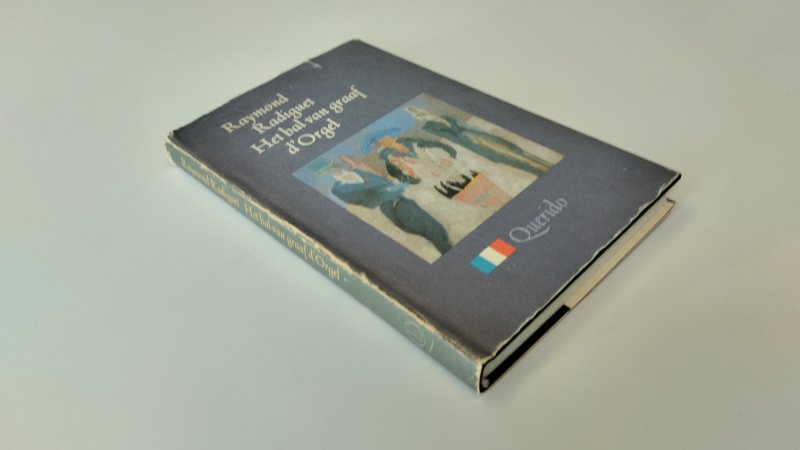 Tweedehands boek: Het bal van graaf d'Orgel van auteur Raymond Radiguet - In goede staat. Nederlandstalige hardcover met stofomslag. Stofomslag vertoont gebruikerssporen (slijtage en scheurtjes in kaft). Binnenkant kaft is iets geplakt. Op schutblad geschreven rest van Pagina's onbeschreven.
