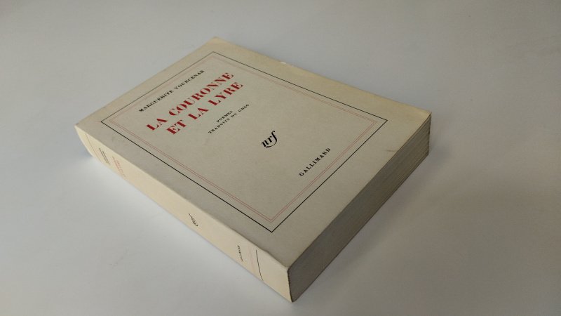 Boek met de titel: La couronne et la lyre, poemes traduits du Grec