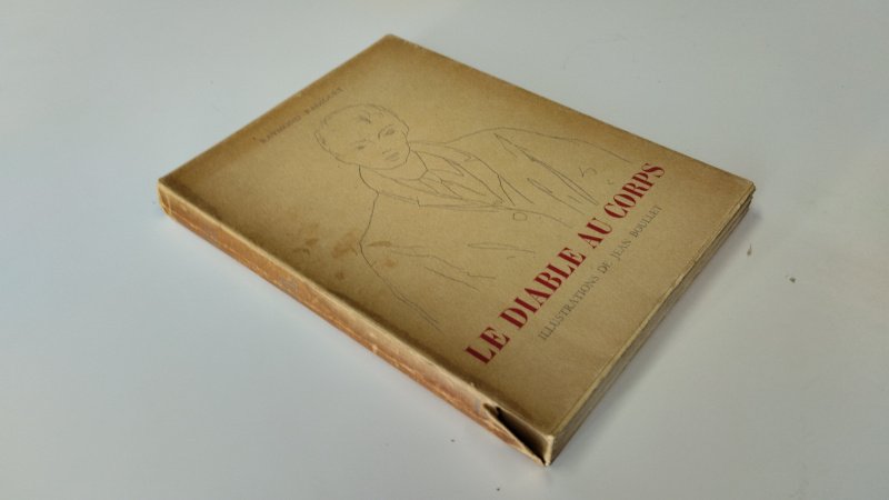 Tweedehands boek: Le Diable au corps van auteur Raymond Radiguet - In redelijke tot goede staat. Franstalige paperback met stofomslag. Ex Libris plakaat op de stofomslag. Gebruikerssporen en verkleuring aan de kaft. Pagina;s netjes en onbeschreven. Exemplaar nr. 923!!