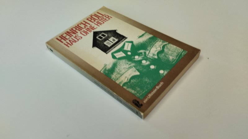 Tweedehands boek: Haus ohne Huter van auteur Heinrich Boll - In redelijke staat. Duitstalig pocketboek, zowel kaft als pagina's zijn verkleurd. Typex op het schutblad. Pagagina's onbeschreven.