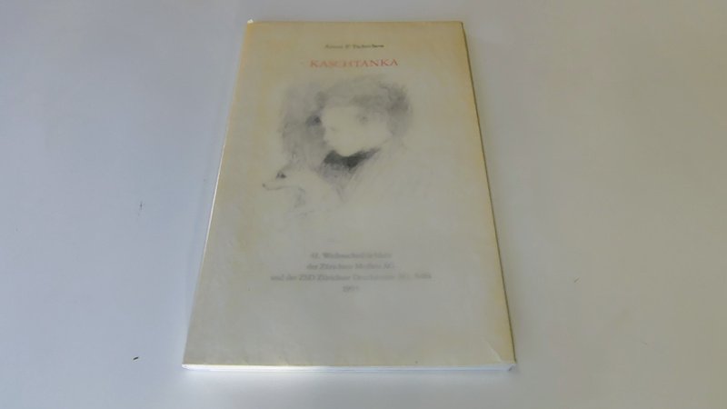 Tweedehands boek: Kasjtanka van auteur Anton Tsjechov - Duitstalige paperback met stofomslag en doorzichtig kaftpapier, welke vastzit aan de omslag bij de binnenvouw. Kaftpapier is wat vergeeld en heeft lichte gebruikerssporen.