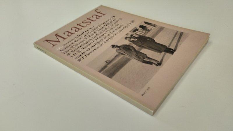 Tweedehands boek: Maatstaf 1983 nummer 12 Over Literatuur van auteur Diverse auteurs - In goede staat. Nederlandstalige paperback/tijdschrift. Kaft licht verkleurd en met lichte gebruikssporen. Pagina’s schoon en stevig.