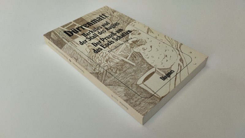 Tweedehands boek: Herkules und der stall des Augias Der prozes um des Esels schatten van auteur Friedrich Durrenmatt - In zeer goede staat. Duitstalige paperback. Kaft heeft lichte gebruikssporen passend bij leeftijd. Pagina's zijn schoon en netjes. Diogenes-pocketuitgave. Band 8