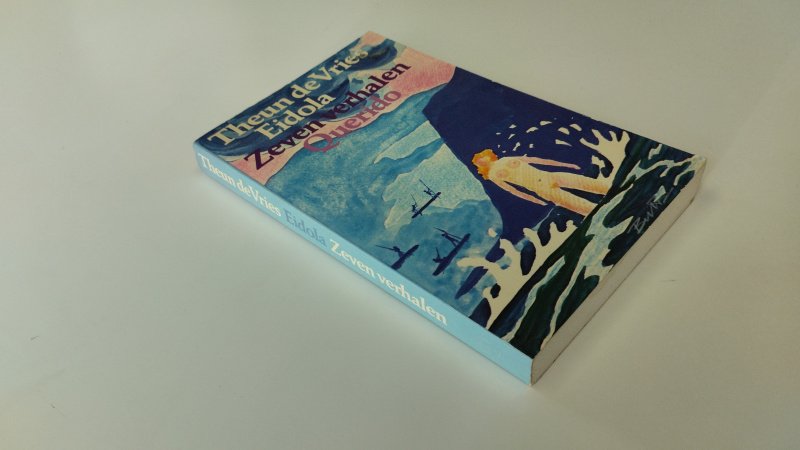 Tweedehands boek: Eidola, zeven verhalen van auteur Theun de Vries - In  redelijke tot goede staat. Nederlandstalige paperback. Kaft vertoont lichte gebruikssporen. Laatste pagina's vlekkerig (koffie), rechte rug.