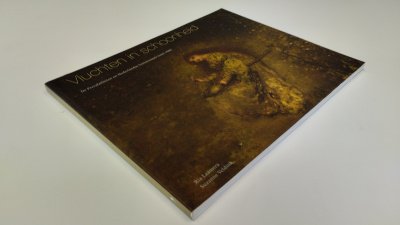 Boek met de titel: Vluchten in schoonheid