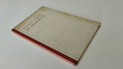 Boek met de titel: In memoriam