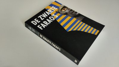 Boek met de titel: De zwarte farao's