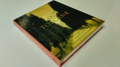 Boek met de titel: In Toscane