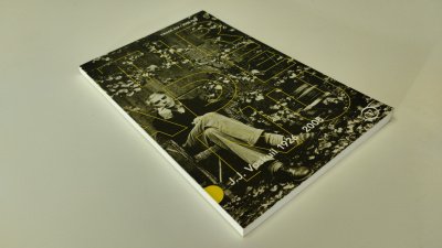 Boek met de titel: Tirade 424 J.J. Voskuil 1926-2008