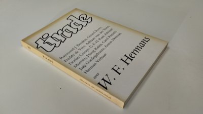 Boek met de titel: Tirade W.F. Hermans