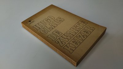 Boek met de titel: De Zwarte Keizer
