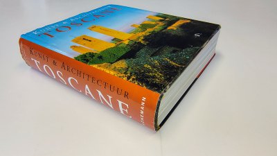 Boek met de titel: Kunst & Architectuur Toscane