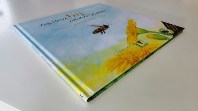 Boek met de titel: Zeg kleine bij... wat dans jij mooi