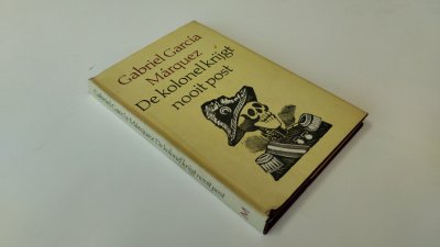 Boek met de titel: De Kolonel krijgt nooit Post