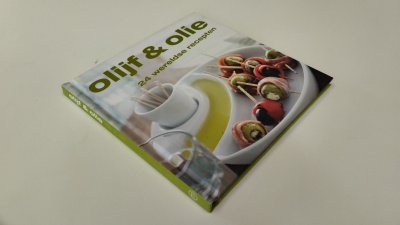 Boek met de titel: Olijf & Olie