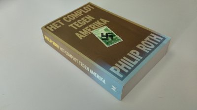 Boek met de titel: Het complot tegen Amerika