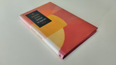 Boek met de titel: Driemaal bij dageraad