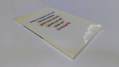 Boek met de titel: Slechte kritieken gaan nooit verloren, goede ook niet, sinds kort