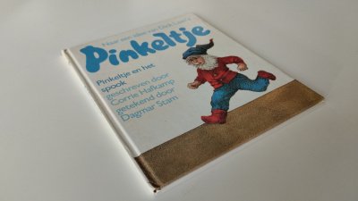 Boek met de titel: Pinkeltje en het spook