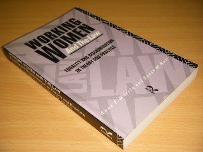 Boek met de titel: Working Women and the Law