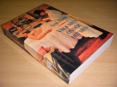 Boek met de titel: Vrouwen onder het mes