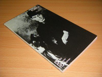 Tweedehands boek: Kafka van auteur Klaus Wagenbach - Pocket, lichte gebruikssporen, in goede staat.