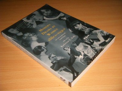 Boek met de titel: Modern Drama by Women, 1880s-1930s