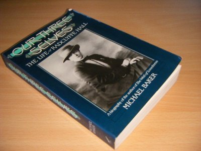 Boek met de titel: Our three selves