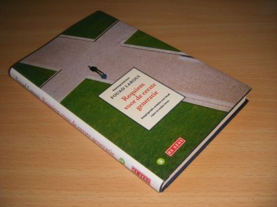 Boek met de titel: Requiem voor de eerste generatie