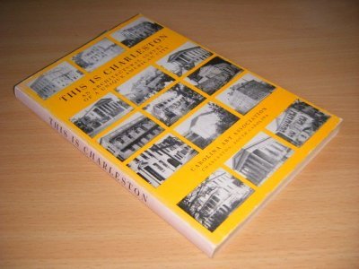 Boek met de titel: This is Charleston
