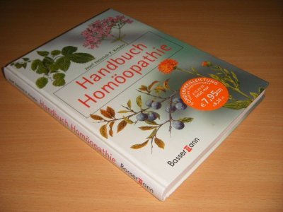 Boek met de titel: Handbuch Homoopathie