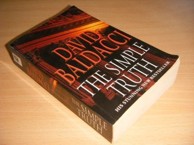 Tweedehands boek: The Simple Truth van auteur David Baldacci - Pocket, in good condition.