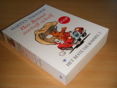 Boek met de titel: Heer Bommel overtreft zichzelf