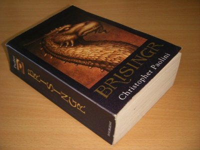 Tweedehands boek: Brisingr van auteur Christopher Paolini - Paperback, creases in spine, traces of use, in decent condition.