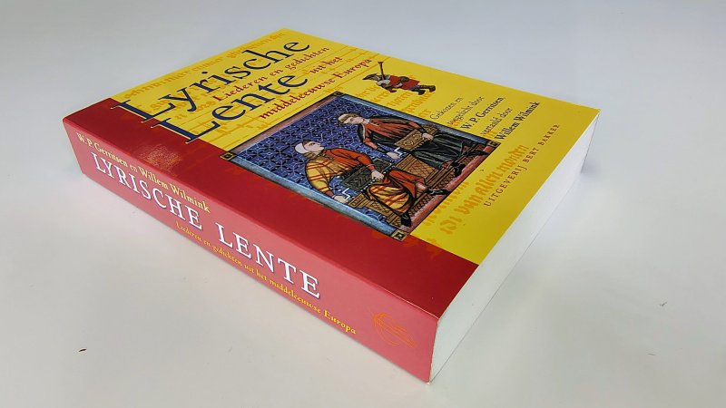 Tweedehands boek: Lyrische Lente van auteur samengesteld: W.P. Gerritsen - Paperback met rechte rug zonder leesvouwen. Minimale gebruikerssporen puntjes kaft. Ex-libris reliëf stempeltje voorin, verder onbeschreven en netjes.