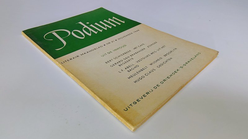 Tweedehands boek: Podium - Literair Maandblad - november 1949 - Jaargang 5 Nr 11 van auteur redactie: Fokke Sierksma en Paul Rodenko - Paperback met verkleurde kaft, gebruikerssporen rug en randen kaft. Binnenwerk begint aan de bovenzijde iets los te laten, verder onbeschreven en netjes.