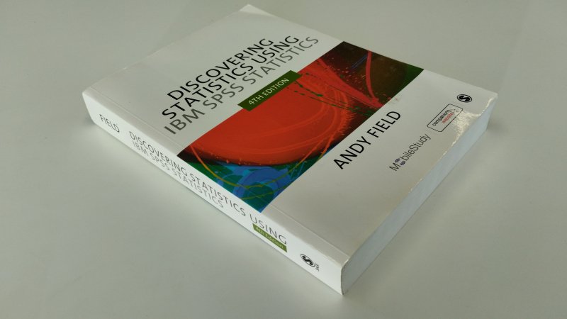 Tweedehands boek: Discovering statistics using IBM SPSS statistics van auteur Andy Field - In goede staat. Engelstalige softcover. Lichte gebruikersspporen aan zowel kaft als pagina's. Naam voorin. Pagina;s soms met pen onderstreept (niet veel/ heel beperkt)