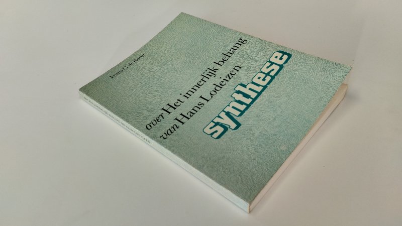 Tweedehands boek: Over Het innerlijk behang van Hans Lodeizen van auteur Frans C. de Rover - In redelijke tot goede staat. Nederlandstalige paperback, Pagina's licht verkleurd maar netjes en onbeschreven