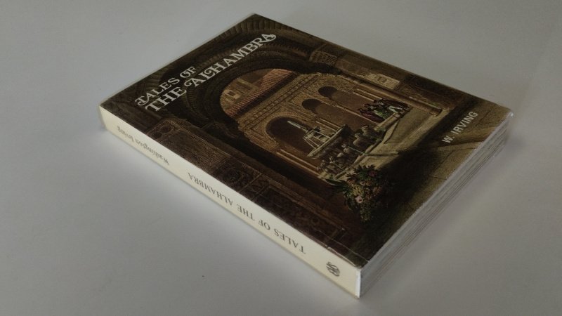 Tweedehands boek: Tales of the Alhambra van auteur Washington Irving - In goede staat. ENG-talige paperback. Pagina's netjes en onbeschreven. Ex Libris reliefstempel voorin