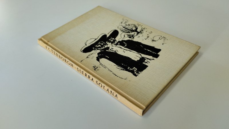 Tweedehands boek: Sierra Solana van auteur F.C. Terborgh - In goede staat. Nederlandstalige hardcover. Kaft en pagina's zijn netjes met lichte gebruikssporen passend bij de leeftijd. Opschutblad en titelpagina geschreven. Ex Libris relief stempel voorin. Rest pagina's onbeschreven.