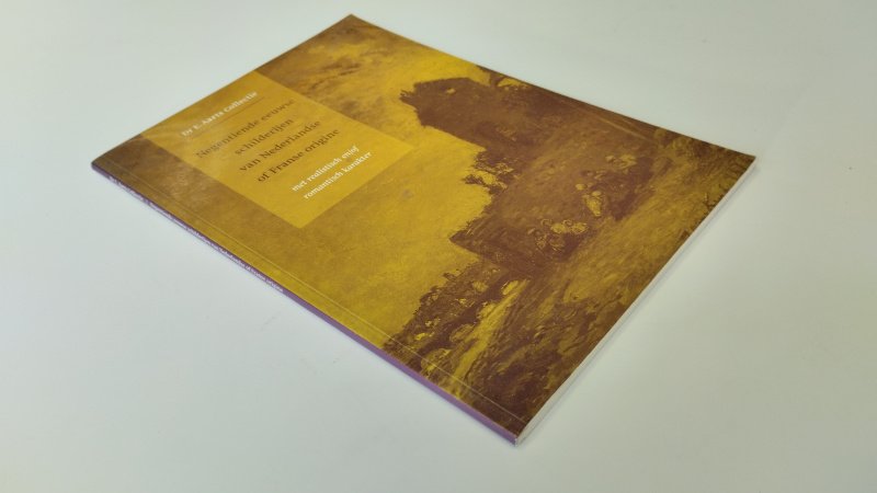 Tweedehands boek: Negentiende eeuwse schilderijen van Nederlandse of Franse origine van auteur Dr. E. Aarts - In goede staat. Nederlandstalige softcover. Lichte gebruikerssporen aan de kaft. Pagina's (het wit) is verkleurd, maar netjes, onbeschreven en stevig in de binding