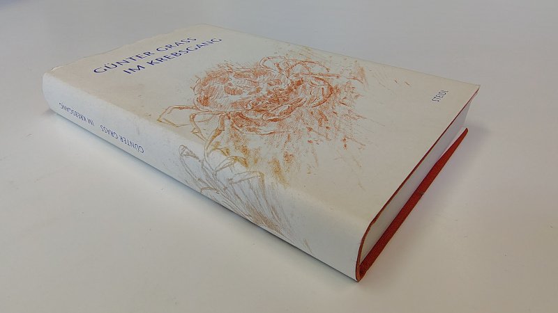 Tweedehands boek: Im Krebsgang van auteur Günter Grass - Hardcover met stofomslag. Lichte slijtage bovenrand omslag. Binnenwerk onbeschreven en schoon.