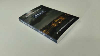 Boek met de titel: Gast!