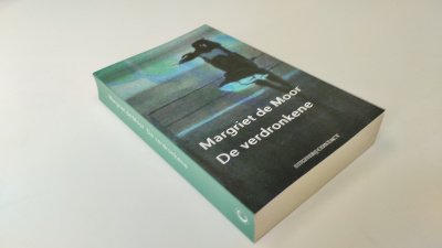 Boek met de titel: De verdronkene