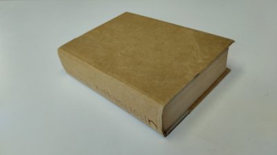 Boek met de titel: Moergrobben