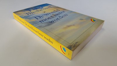 Boek met de titel: De wereld moet beter worden