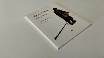 Boek met de titel: Koos Thio 1951-2003